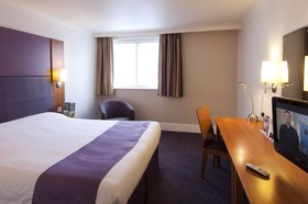 Premier Inn Glasgow East Hotel