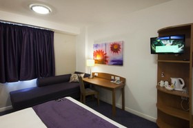 Premier Inn Glasgow East Hotel