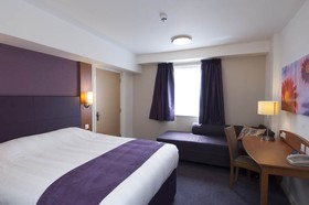 Premier Inn Glasgow East Hotel