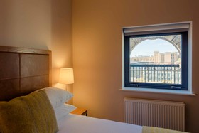 Premier Suites Plus Glasgow George Square