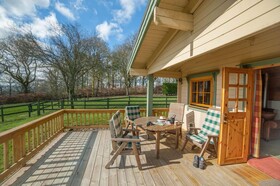 Stable Lodge