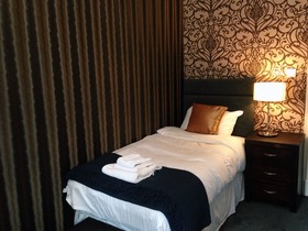 The Alfred Hotel