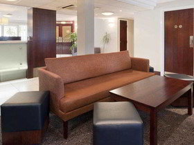 Holiday Inn Express Glenrothes
