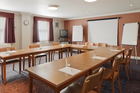 Holiday Inn Express Glenrothes