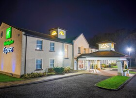 Holiday Inn Express Glenrothes