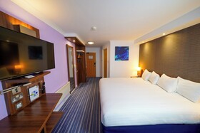 Holiday Inn Express Glenrothes