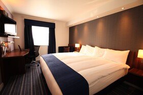 Holiday Inn Express Glenrothes