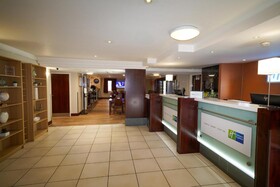 Holiday Inn Express Glenrothes