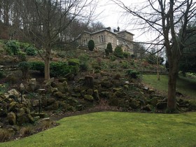 Mansfield House