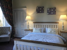 Mansfield House