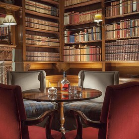 SCHLOSS Roxburghe Hotel