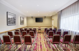 Leonardo Hotel Inverness