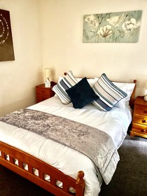 Rossal House Apartments