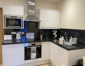 Waverley Inn Apartments
