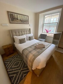 Waverley Inn Apartments