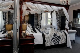 Dryfesdale Hotel, BW Signature Collection