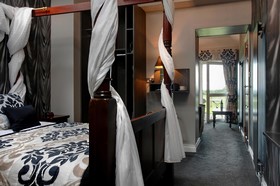 Dryfesdale Hotel, BW Signature Collection
