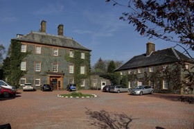 Moffat House Hotel
