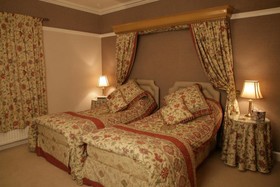 Ard-na-Coille Guest House
