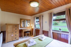 Bluebell Lodges