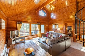 Lady Galloway Lodges