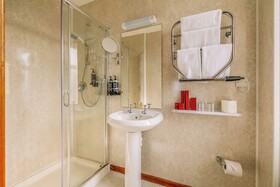 Muthu Alexandra Hotel