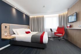Holiday Inn Express Glasgow Airport