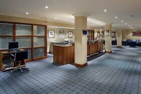 Holiday Inn Glasgow Airport