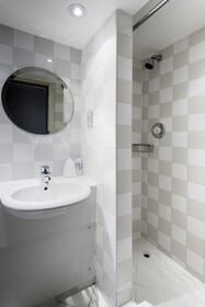 Holiday Inn Glasgow Airport