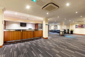 Holiday Inn Glasgow Airport