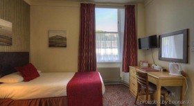 Ardencaple Hotel
