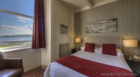 Ardencaple Hotel