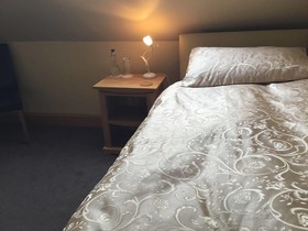Lakeview Guest House