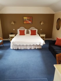 The Wheatsheaf Hotel & Restaurant