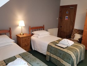 Glenan Lodge Guest House