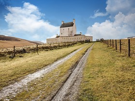 The Richmond Arms Hotel