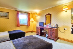 Muthu Ben Doran Hotel