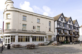Premier Inn Bristol City Centre King Street