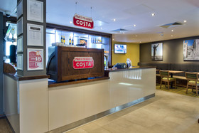 Premier Inn Cheltenham Town Centre