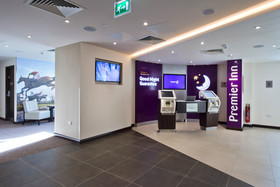 Premier Inn Cheltenham Town Centre