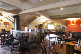 Premier Inn Milton Keynes Central South West Furzton Lake