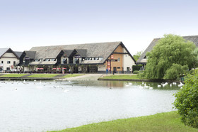 Premier Inn Milton Keynes East Willen Lake