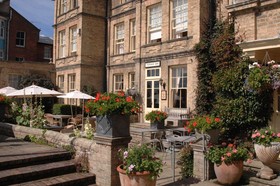 The Wentworth Hotel