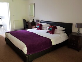 Stonehenge Courtyard