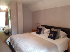 Stonehenge Courtyard