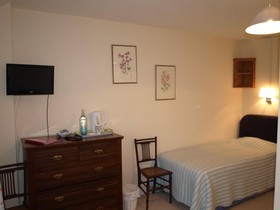 Cleaver Cottage Bed & Breakfast