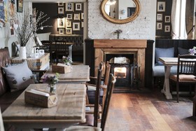 Swan Hotel