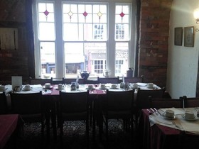 The Queens Head
