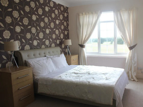 Plumpton House