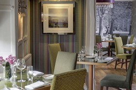 Wroxton House Hotel